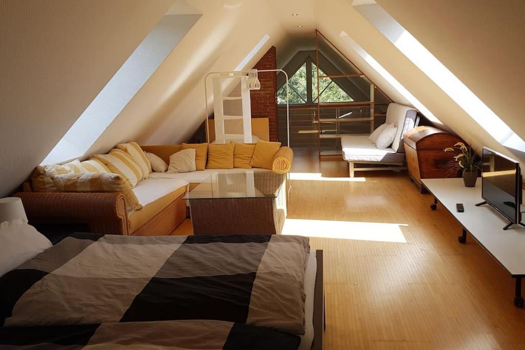 Dachwohnung Mit Wasserblick Und Eigenem Bootssteg Берлин Екстериор снимка